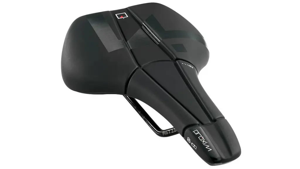 w400-3quarti-1200x675_png_1200_675_contain_70.webp